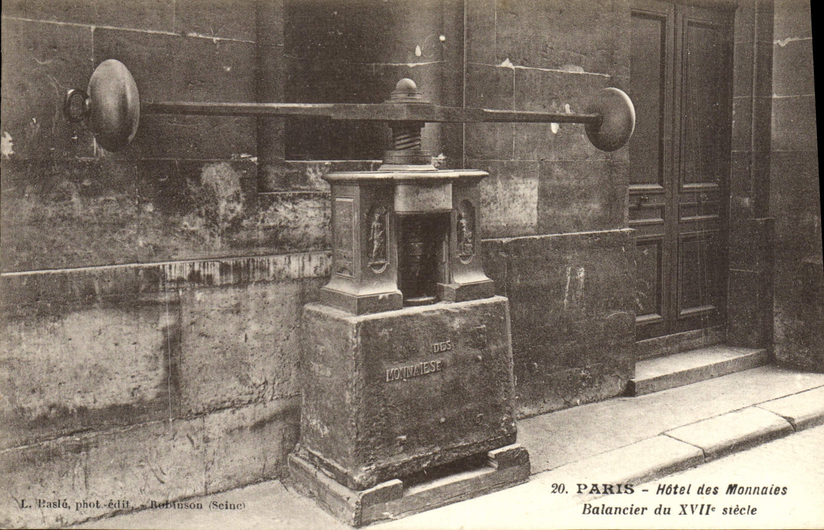 CPA Paris Hotel Des Monnaies Balancier Du 17eme