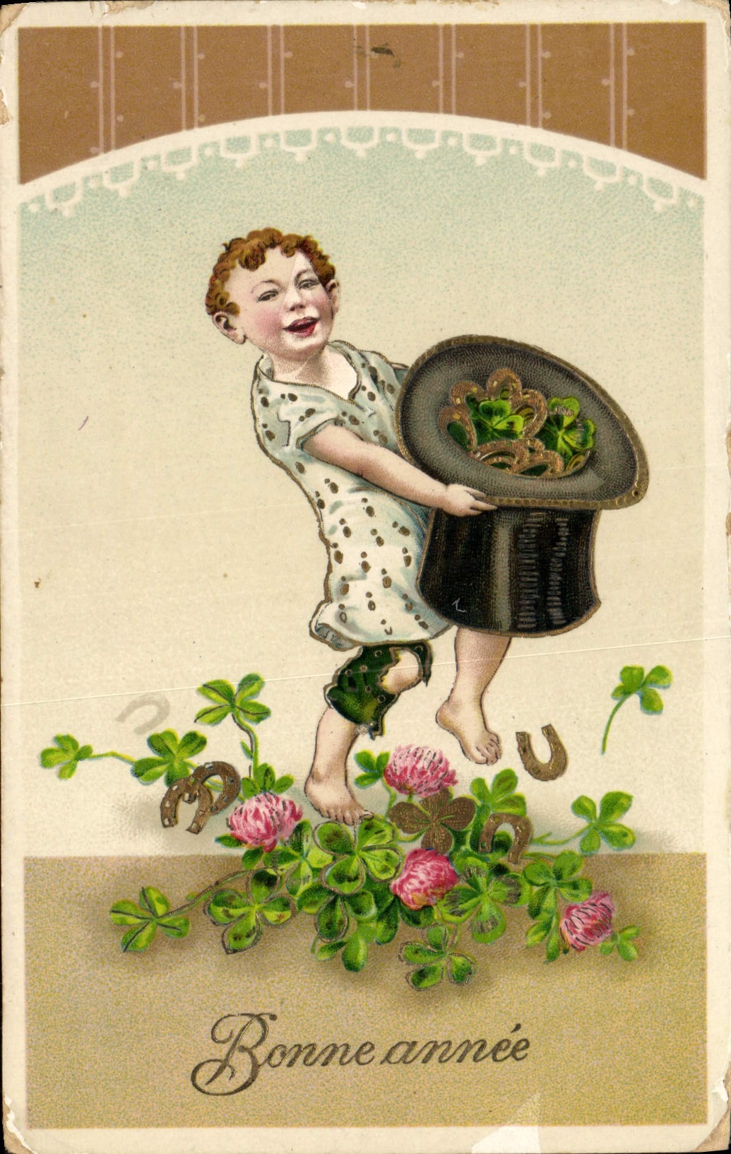 CPA Fantaisie Enfant Chapeau Trefles