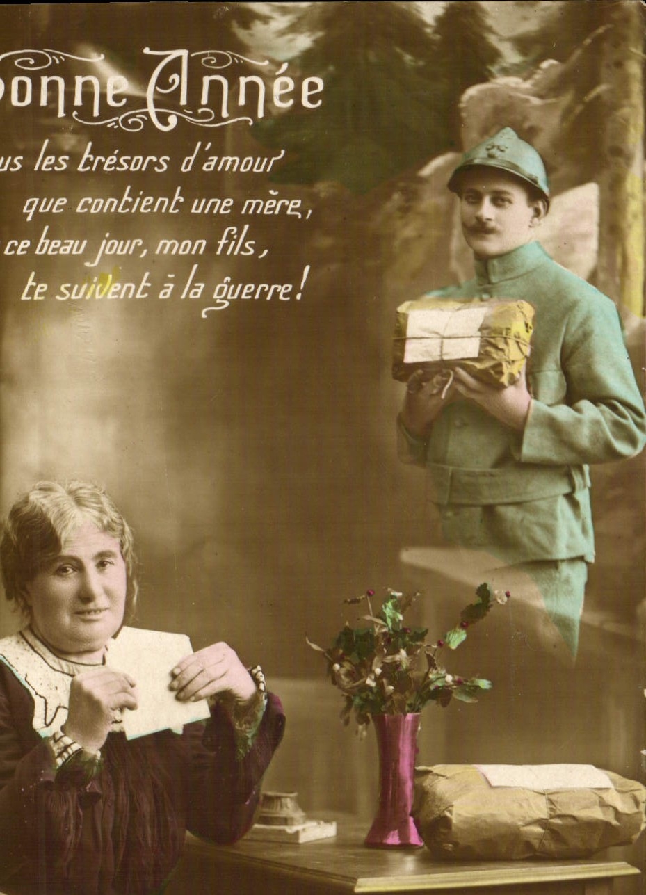 CPA Fantaisie Femme soldat Militaria