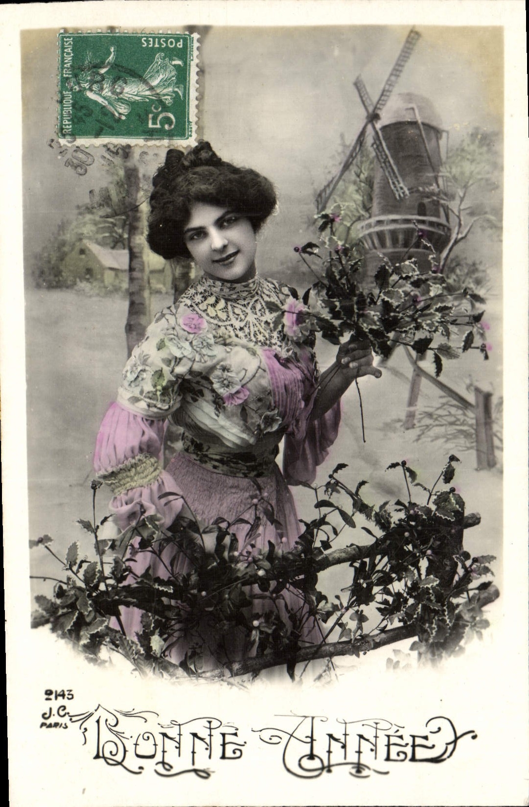 CPA Fantaisie Femme Moulin a vent