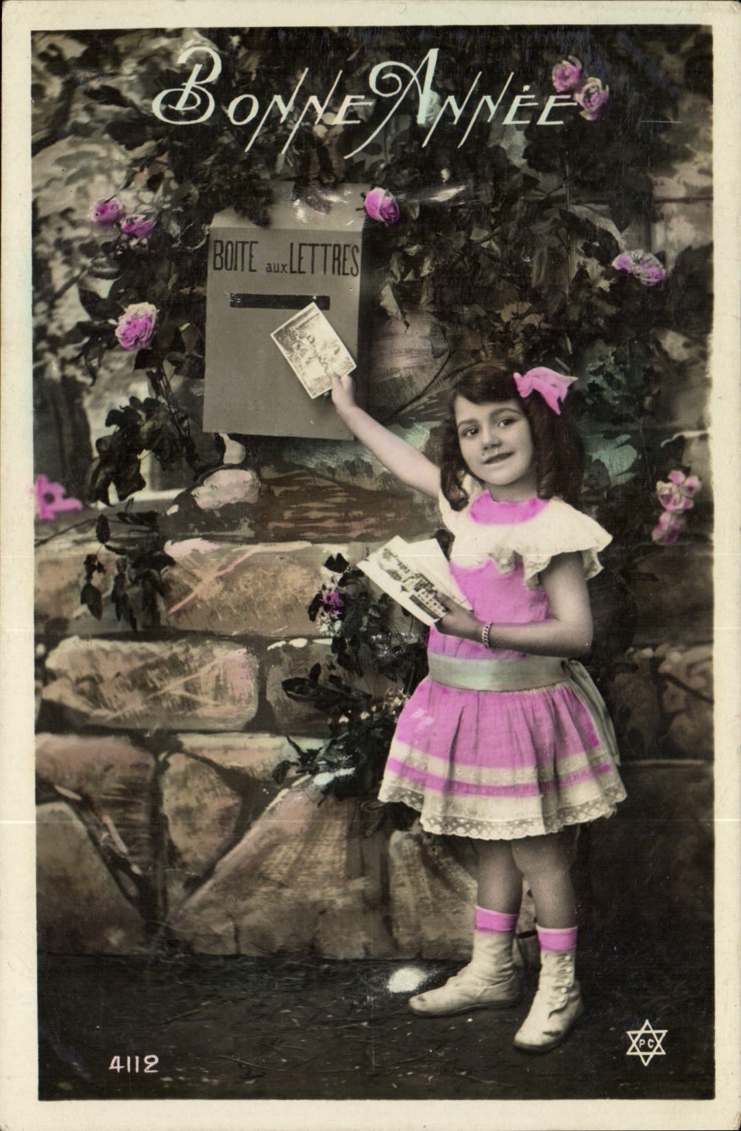 CPA Fantaisie Enfant Boite aux lettres