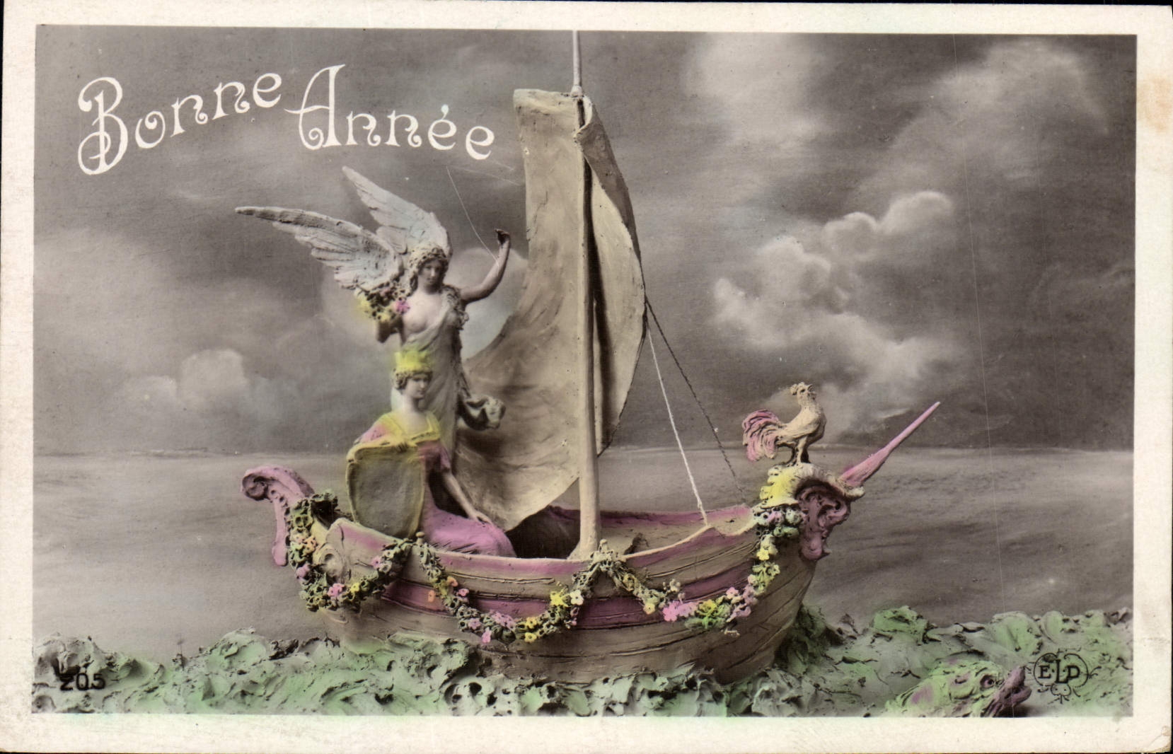 CPA Fantaisie Femmes Bateau Coq