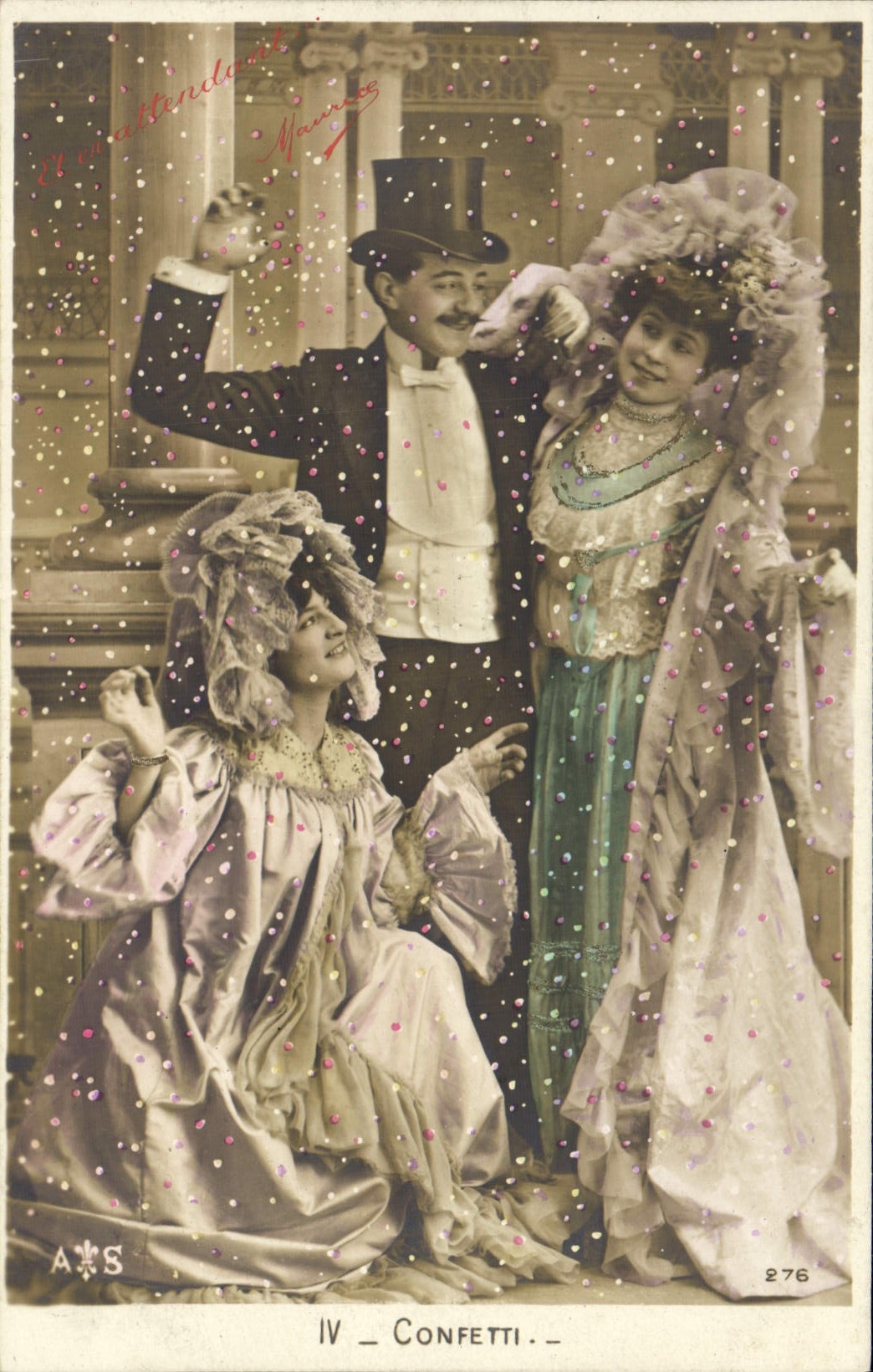 CPA Fantaisie Femmes Confetti 