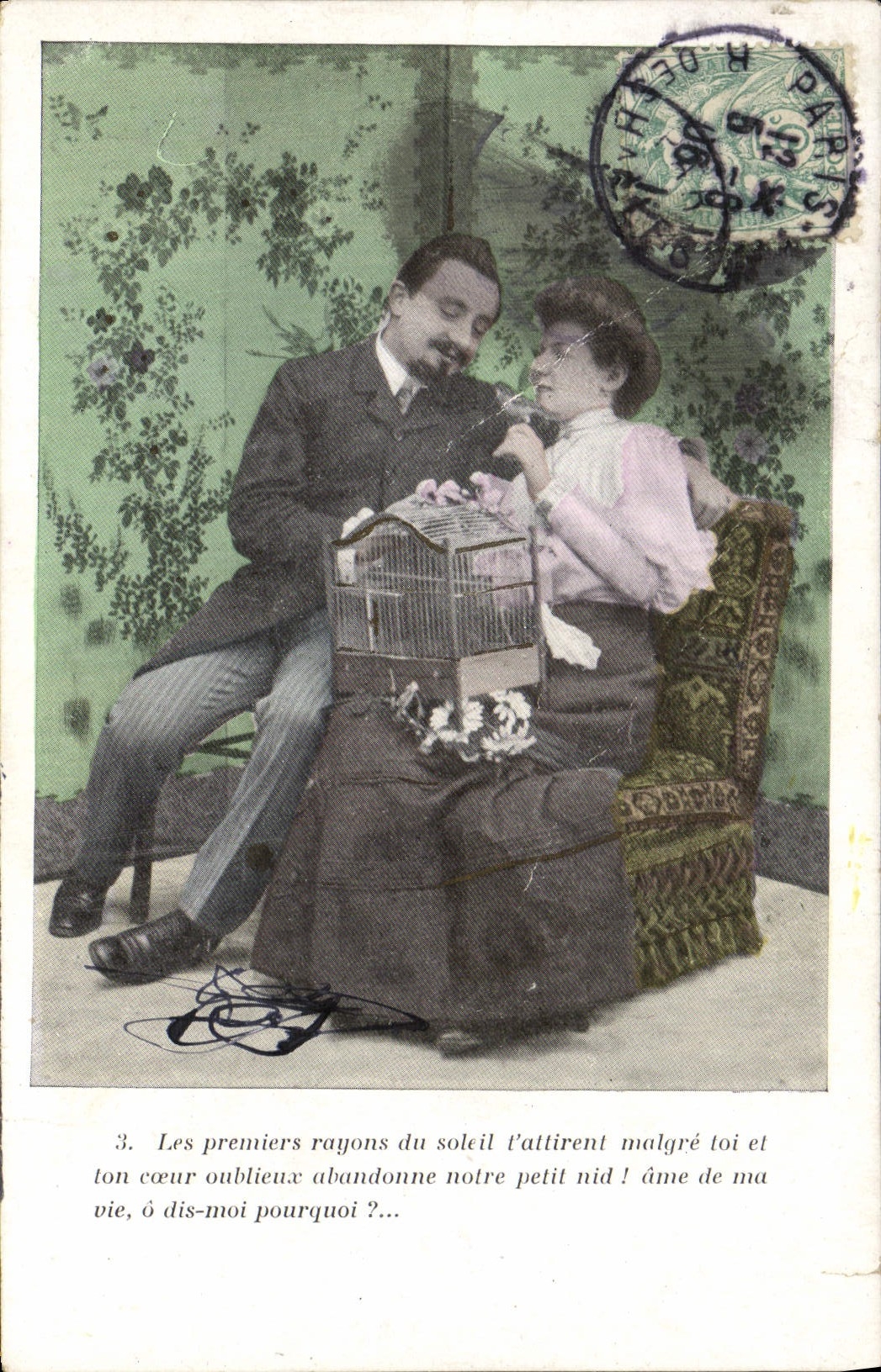 CPA Fantaisie Femme Oiseau