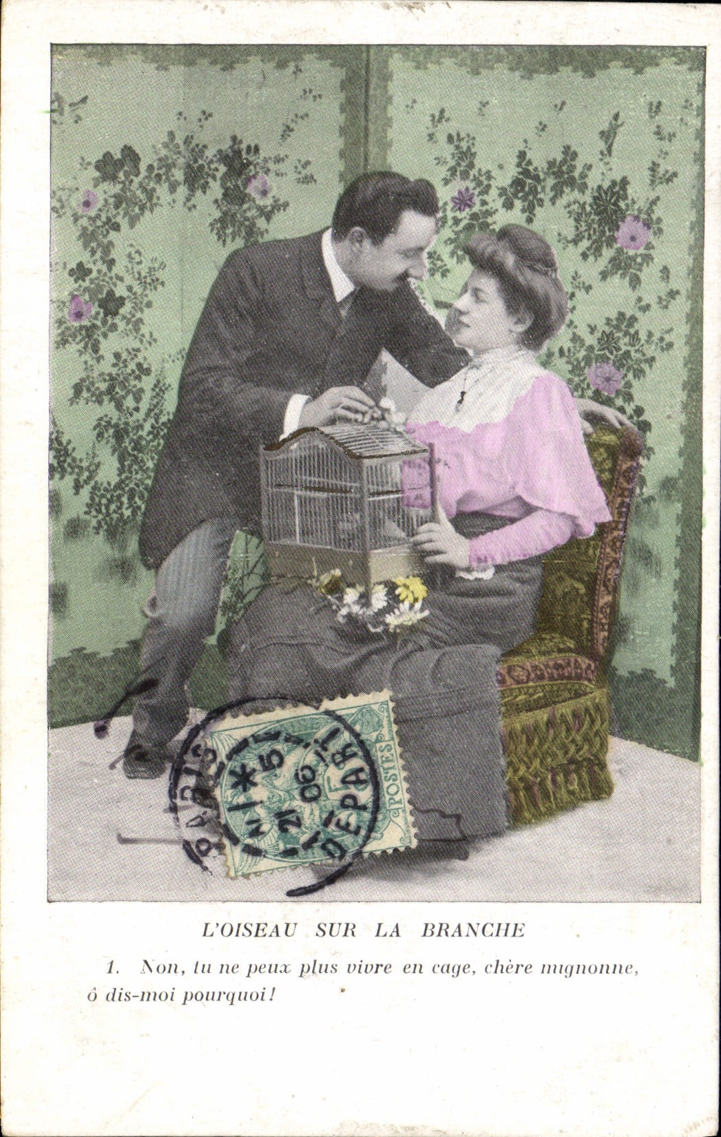 CPA Fantaisie Femme Oiseau