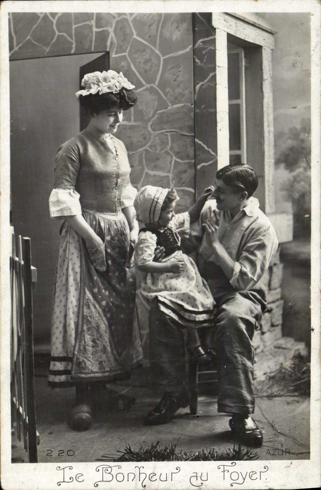 VINTAGE POSTCARD Fantasy Child wife happiness with the hearth