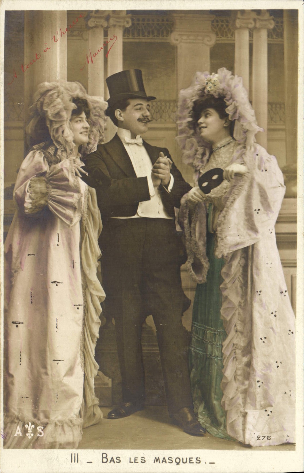 VINTAGE POSTCARD Fantasy Low Woman masks