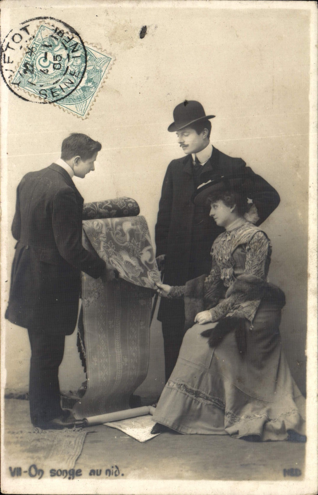 CPA Fantaisie Femme On songe au nid