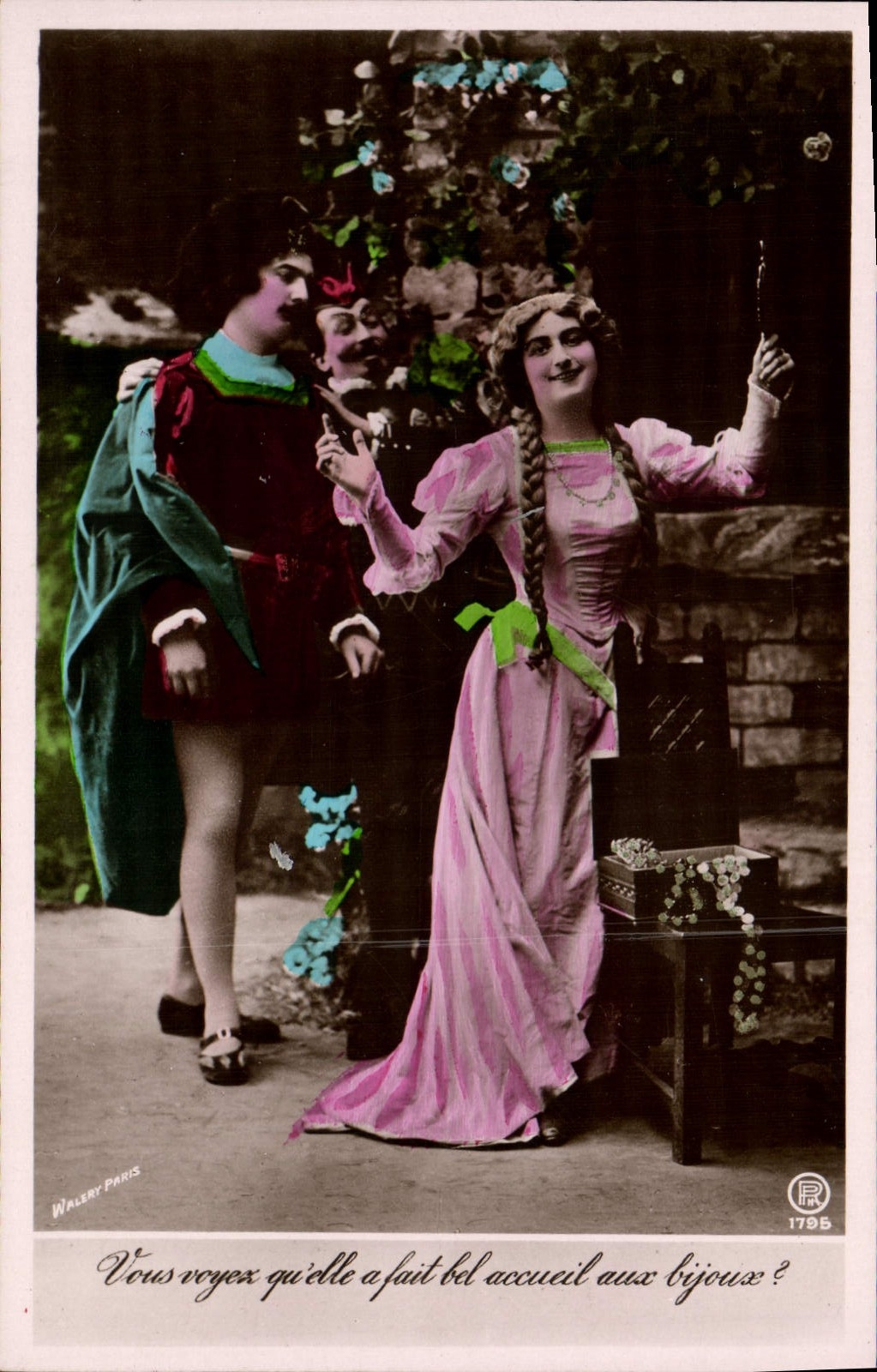 CPA Fantaisie Femme Diable