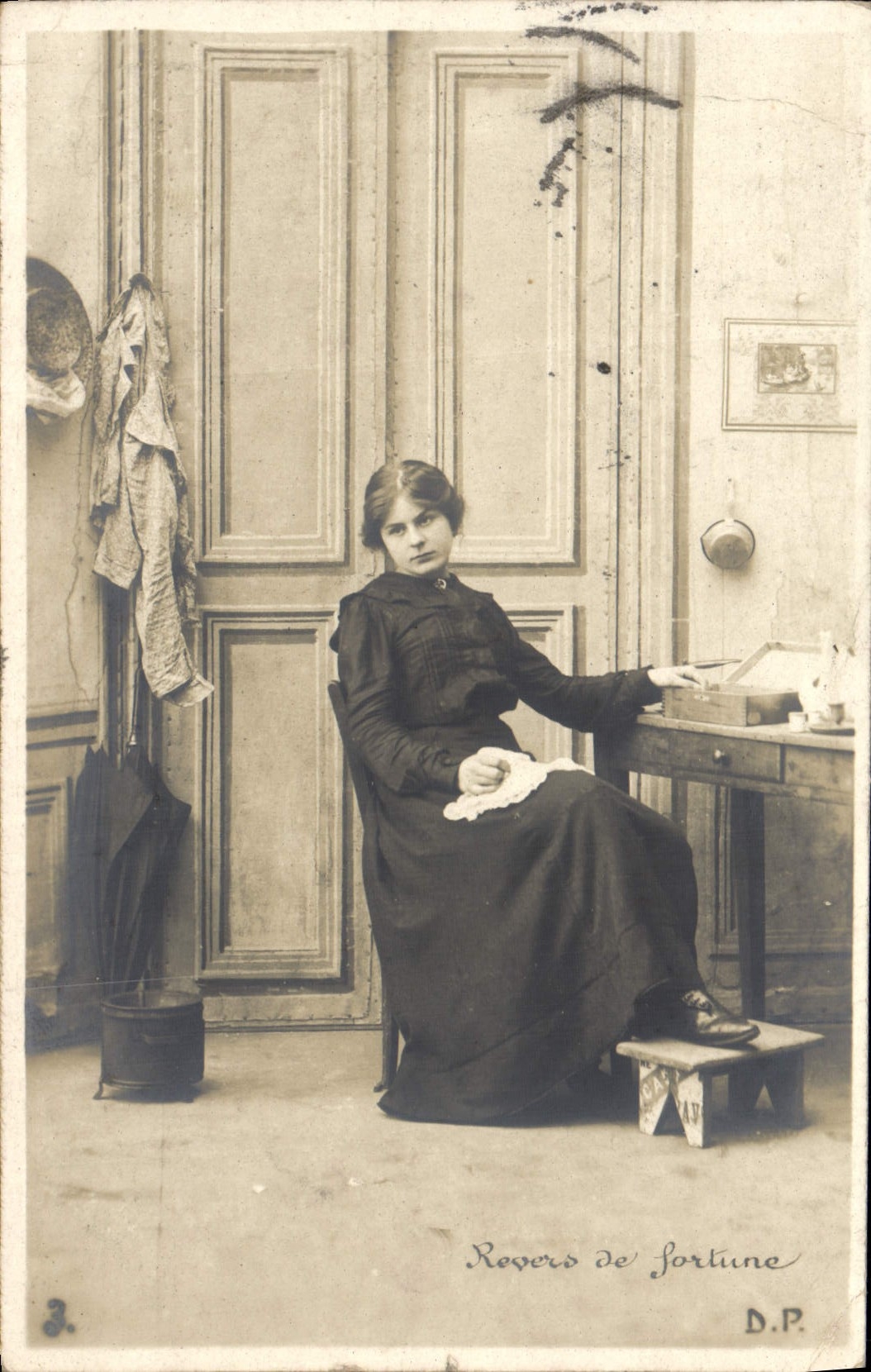 VINTAGE POSTCARD Fantasy Woman reverse of fortune