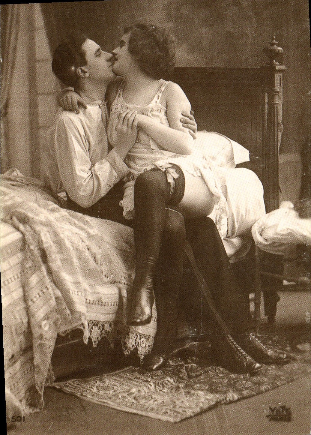 Naked REPRO erotic Woman