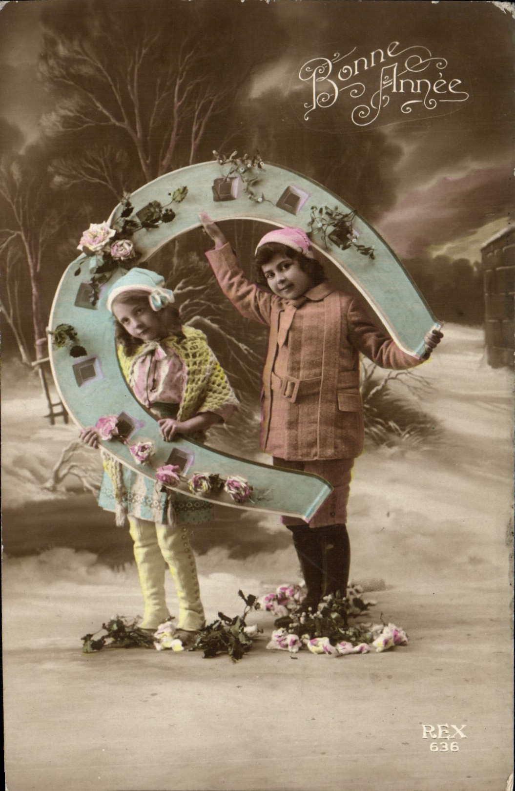 CPA Fantaisie Enfants Fer a cheval