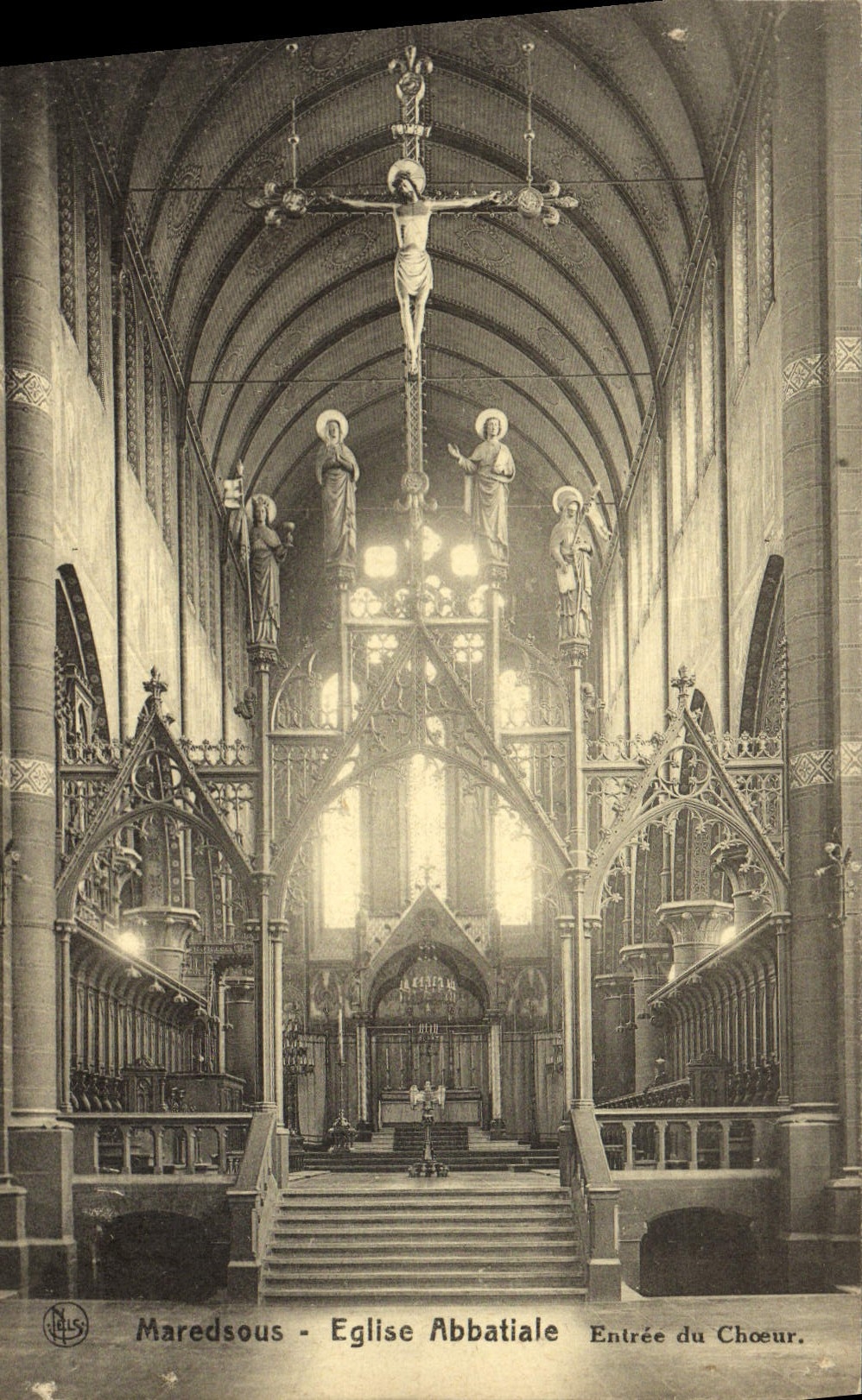 VINTAGE POSTCARD Maredsous Church Abbey Entered of the Chorus