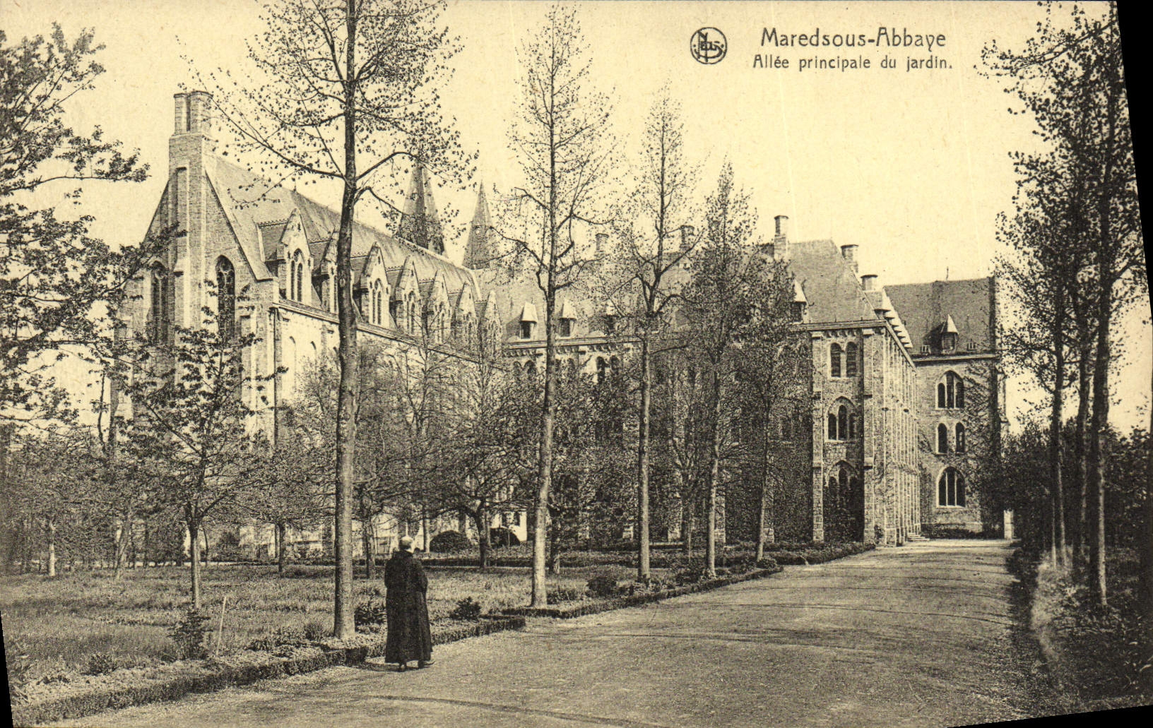 VINTAGE POSTCARD Maredsous Principal Abbey Gone from the Garden