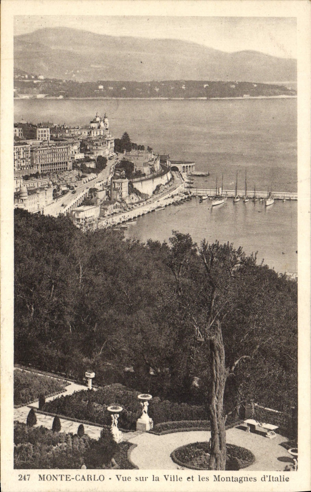 CPA Monte Carlo Vue Sur la Ville et les Montagnes d'Italie