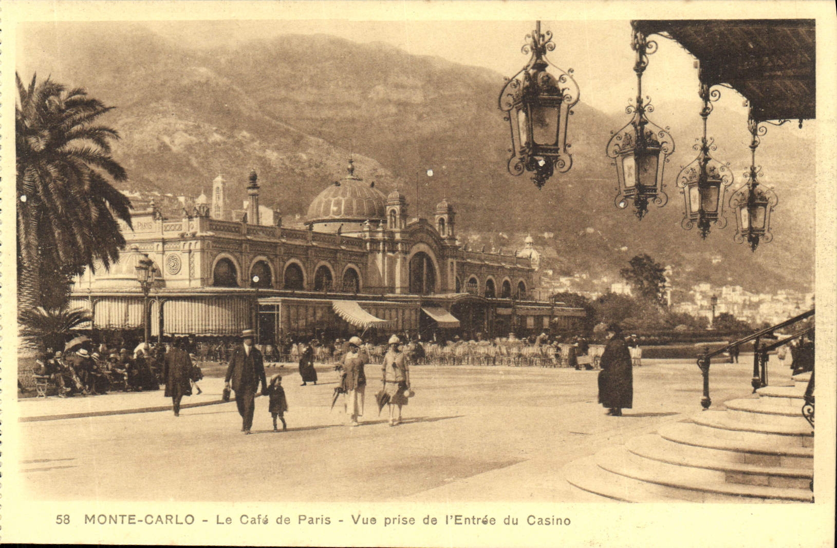 CPA Monte Carlo Le Cate de Paris Vue Prise de L'Entree du Casino