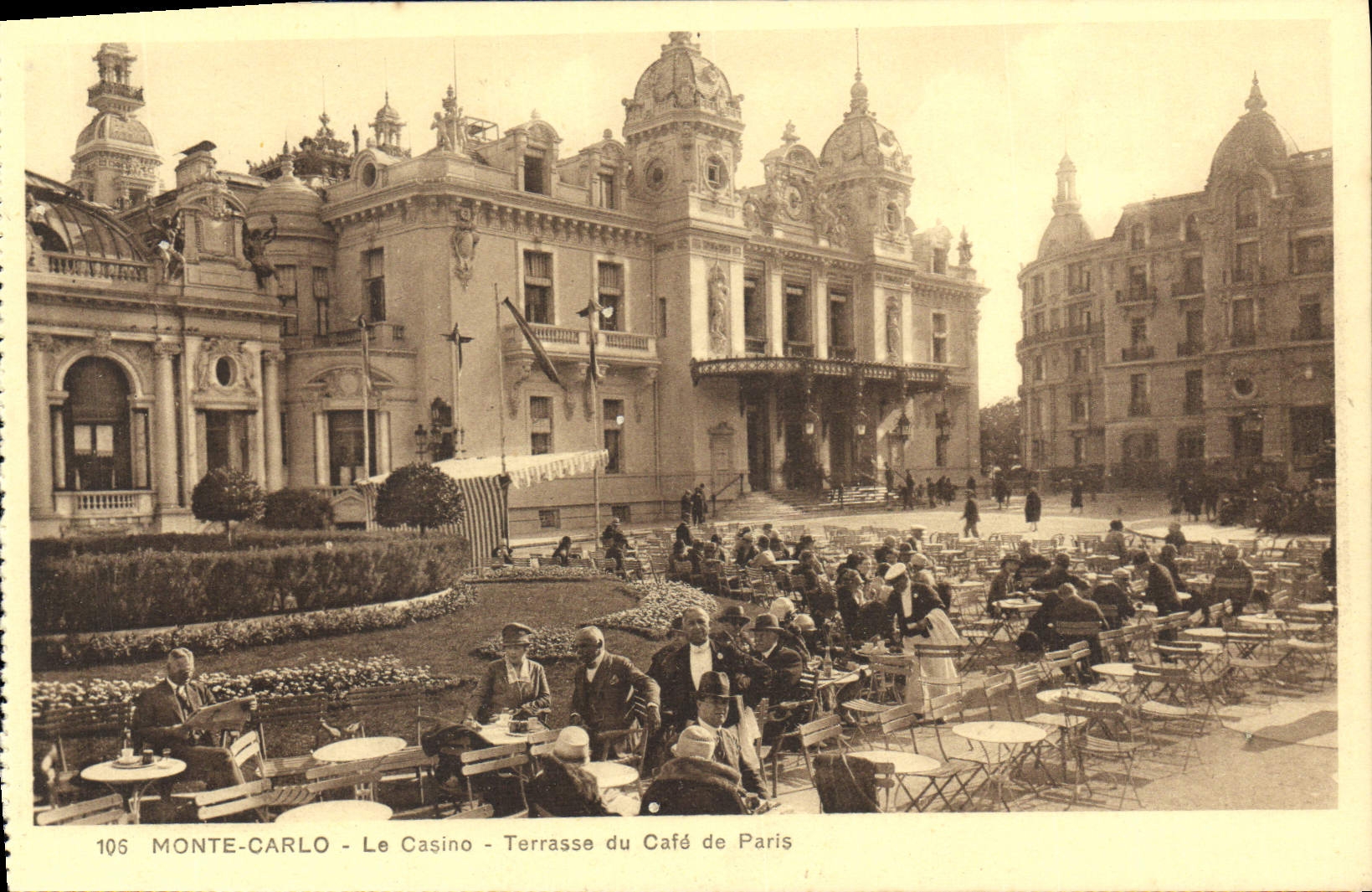 CPA Monte Carlo Le Casino Terrasse du Cafe de Paris
