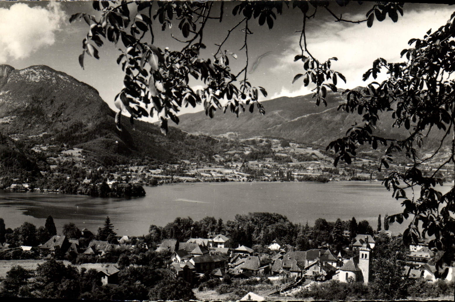MODERN CARD One Of the Most charming Locality of the Annecy Talloires Lake