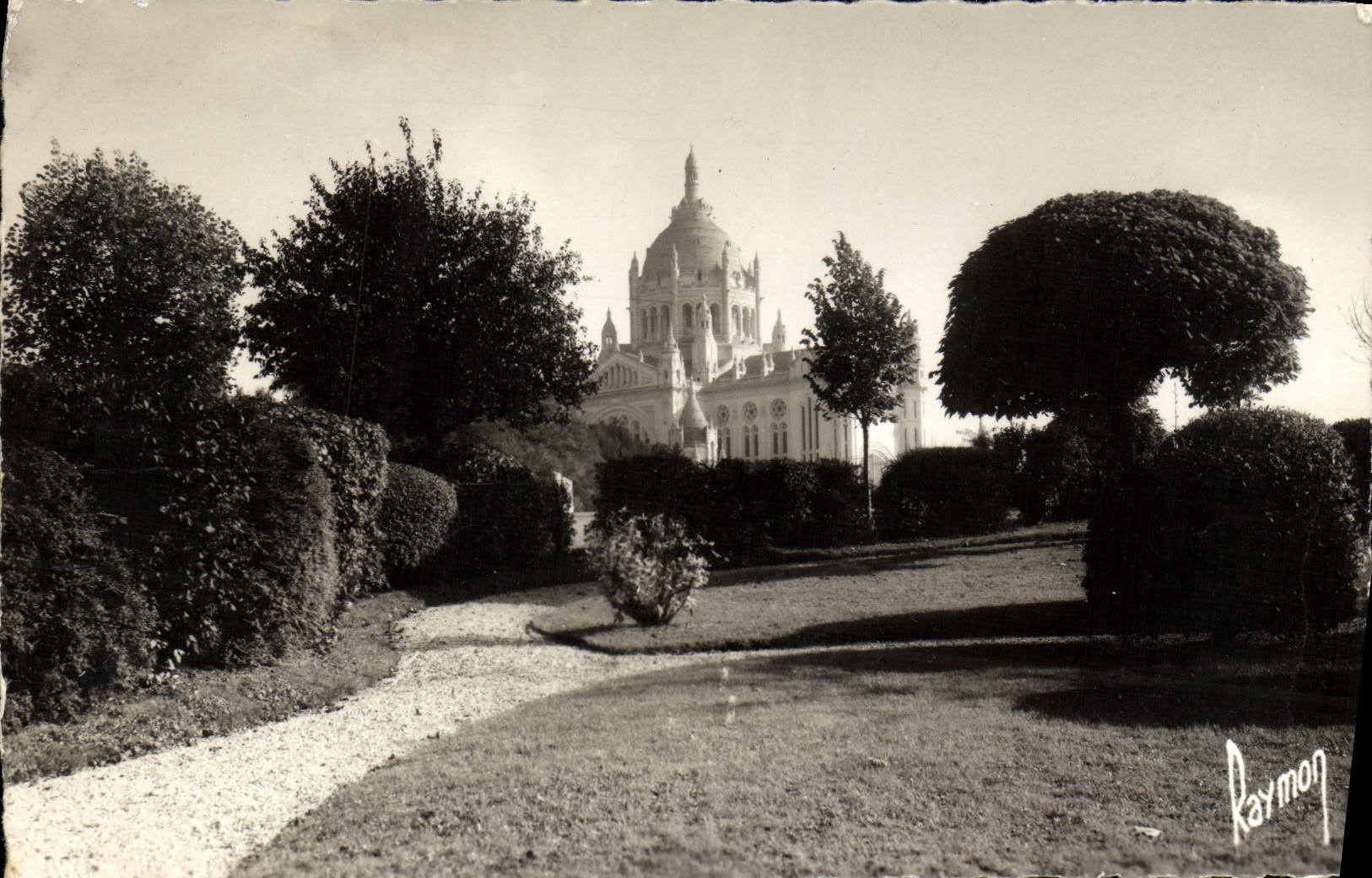 MODERN CARD Lisieux the Basilica Seen Of the Gardens