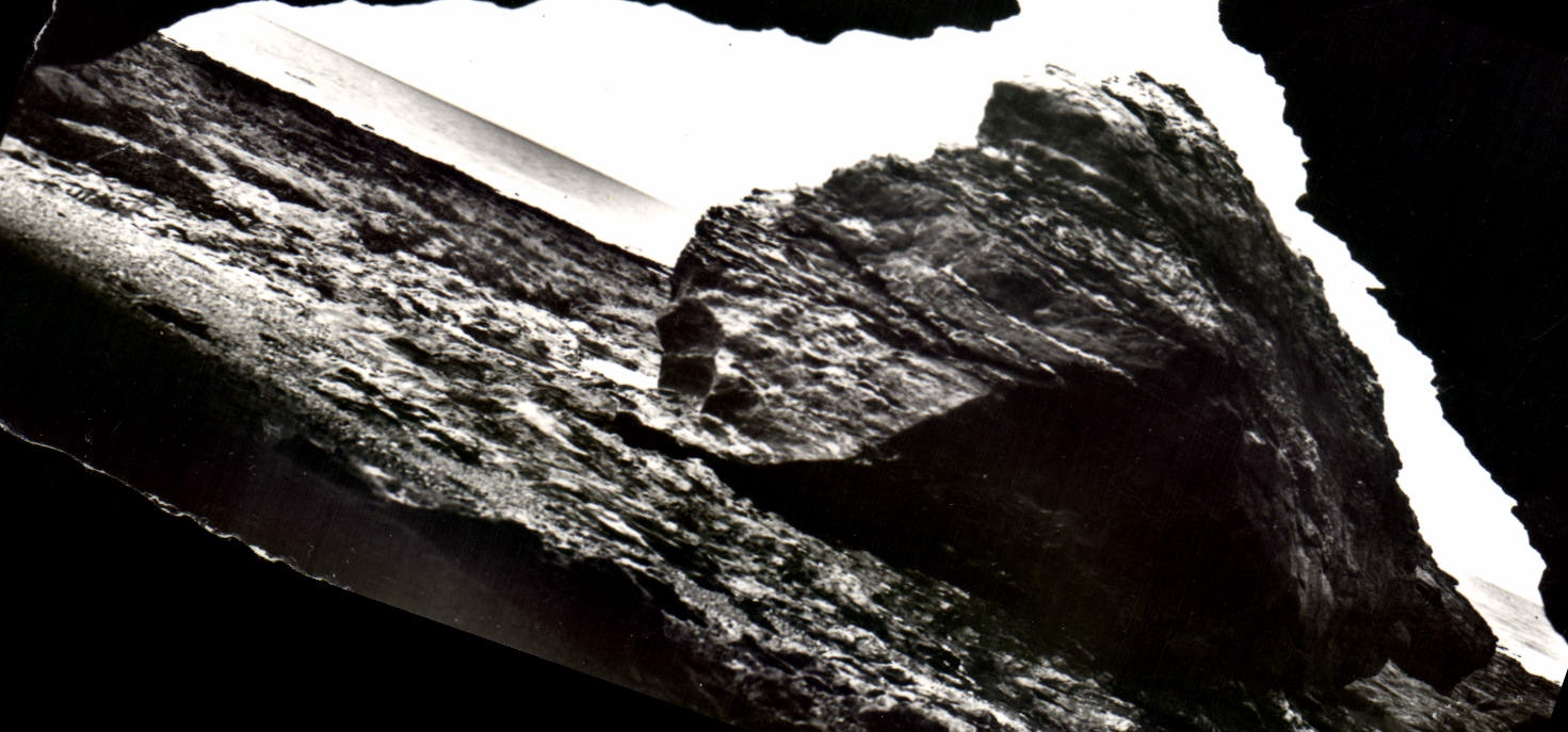 MODERN CARD Enters Croix de Vie and Sion Rochers of the Vendean Cornice