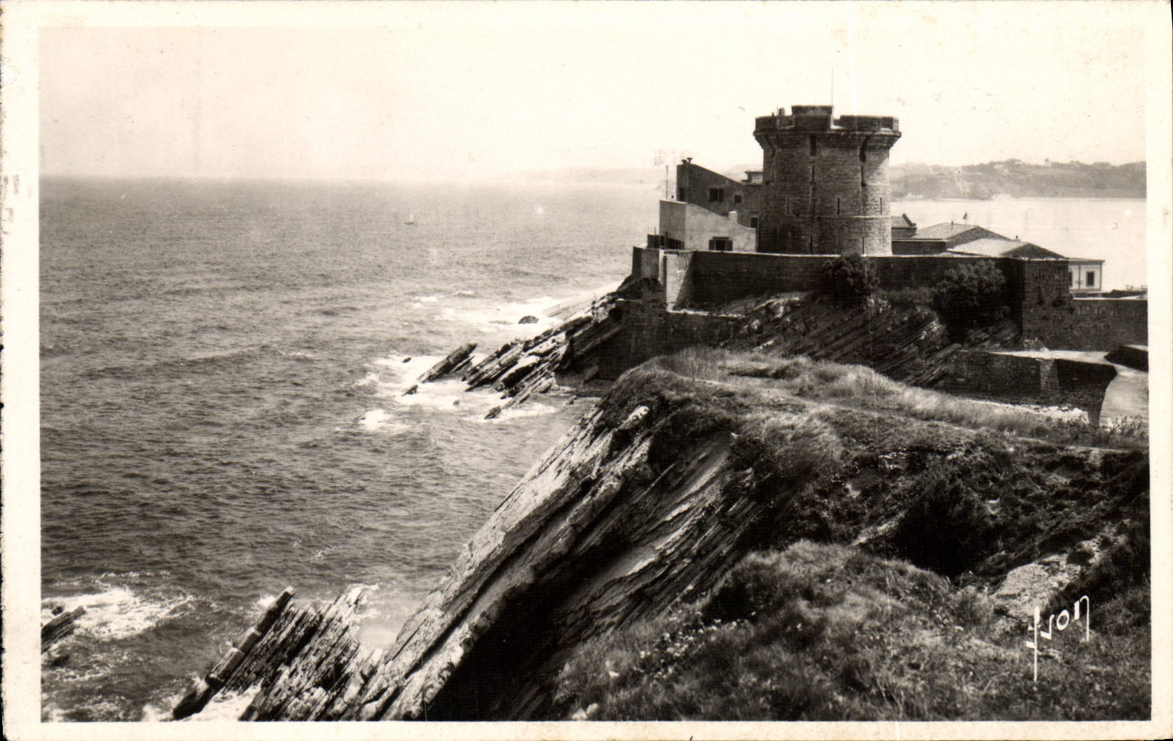 MODERN CARD Holy Jean De Luz the Fort of Socoa