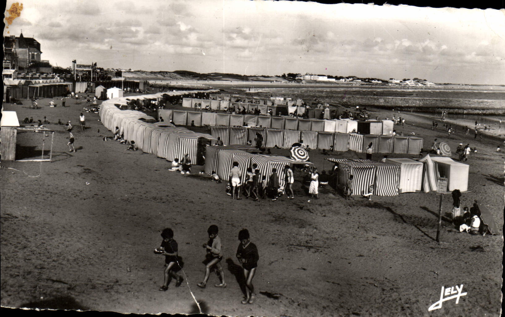 POSTAL MODERNA Gil santo Croix de Vie la playa