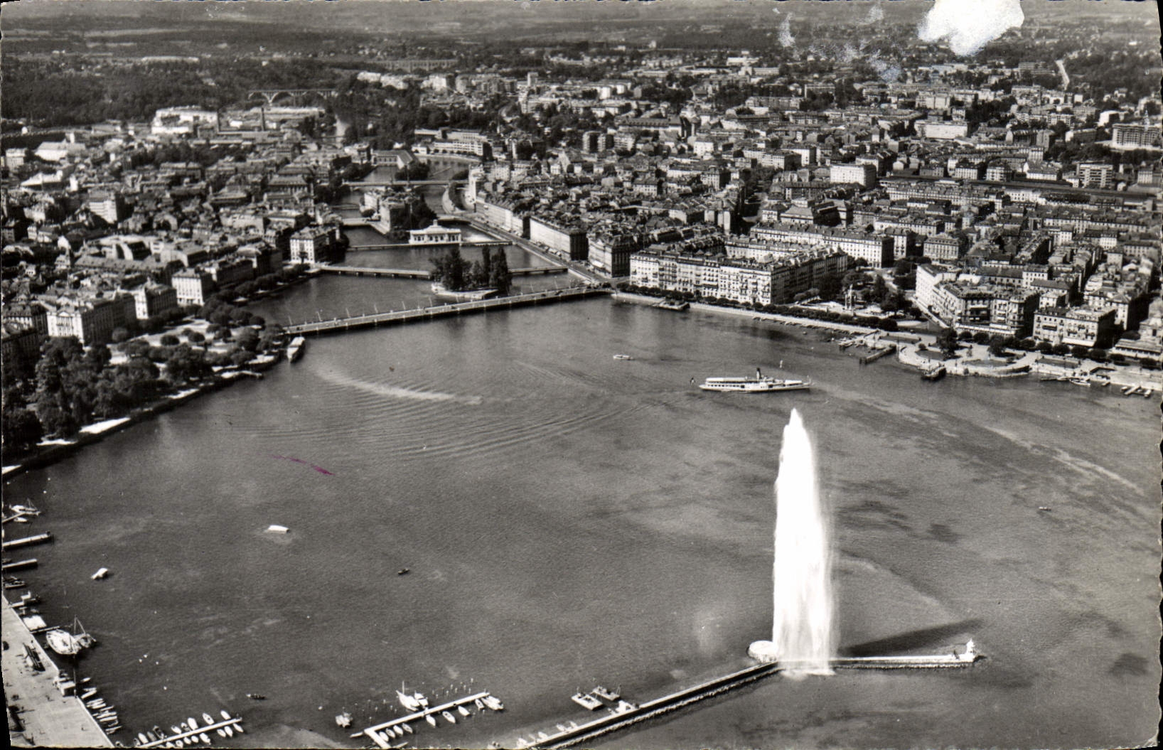 MODERN CARD Geneva Seen Air Of the Water Jet Roads And the City