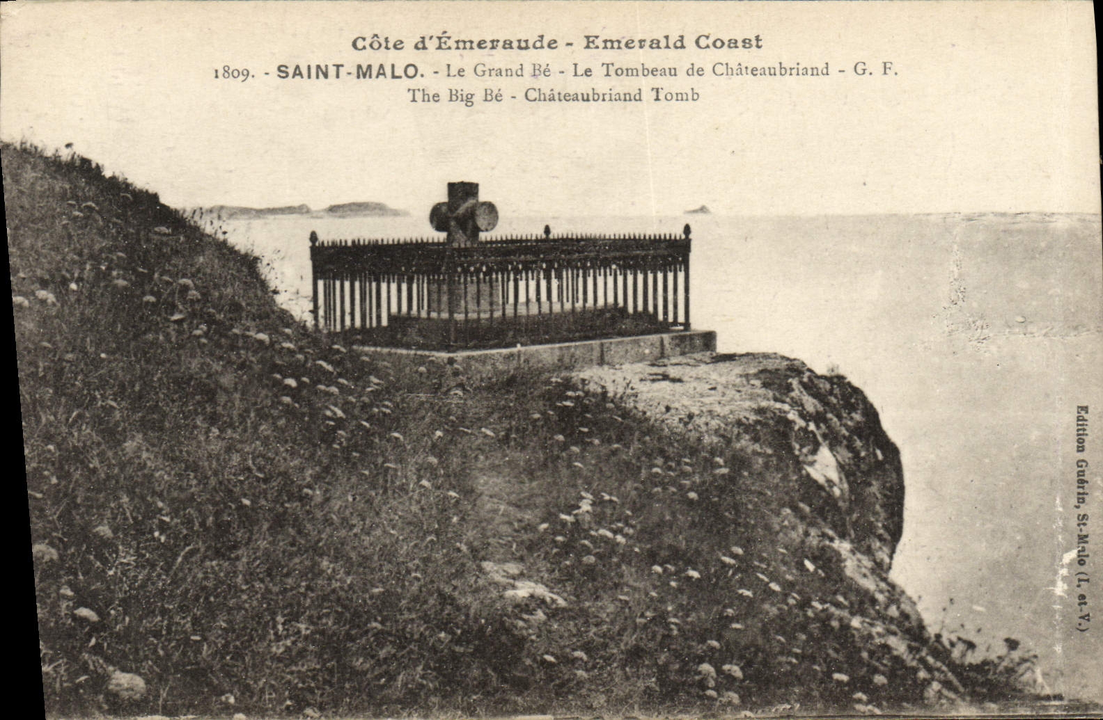 VINTAGE POSTCARD Emerald Dimension Malo Saint Large Be the tomb of Chateaubriant