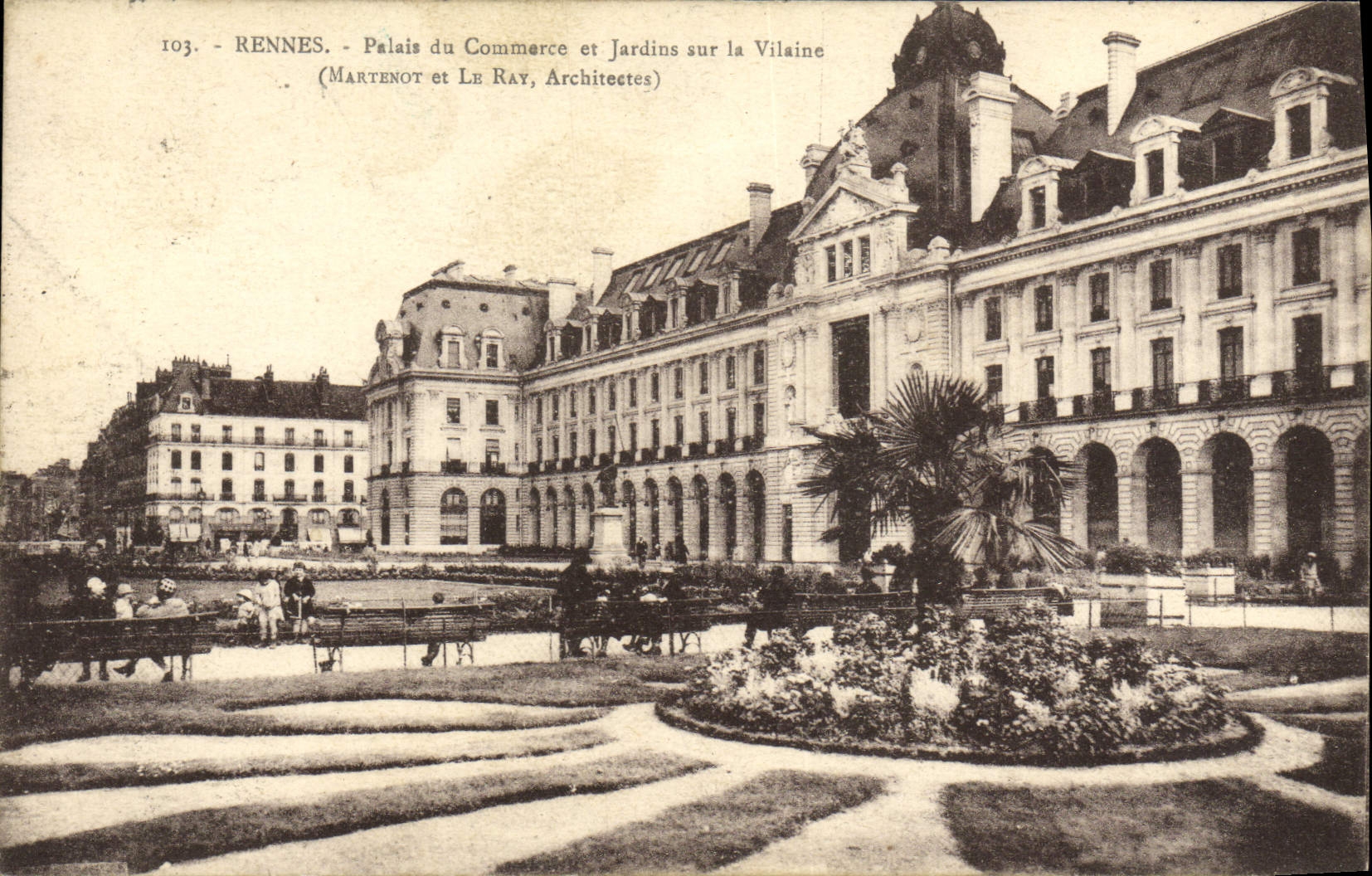 CPA Rennes Palais Du Commerce Et Jardins Sur La Vilaine