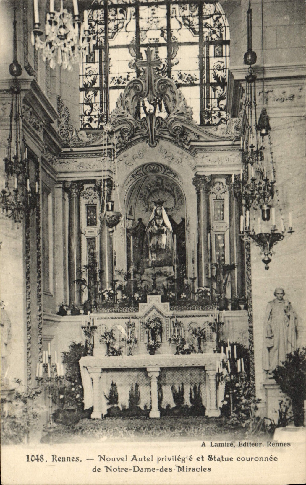CPA Rennes nouvel Autel Privilegie Et statue Couronnee De Notre Dame Des Miracles Vierge