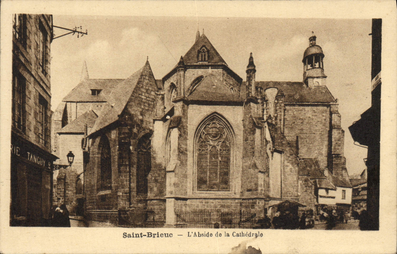 CPA Saint Brieuc L'Abside de la Cathedrale