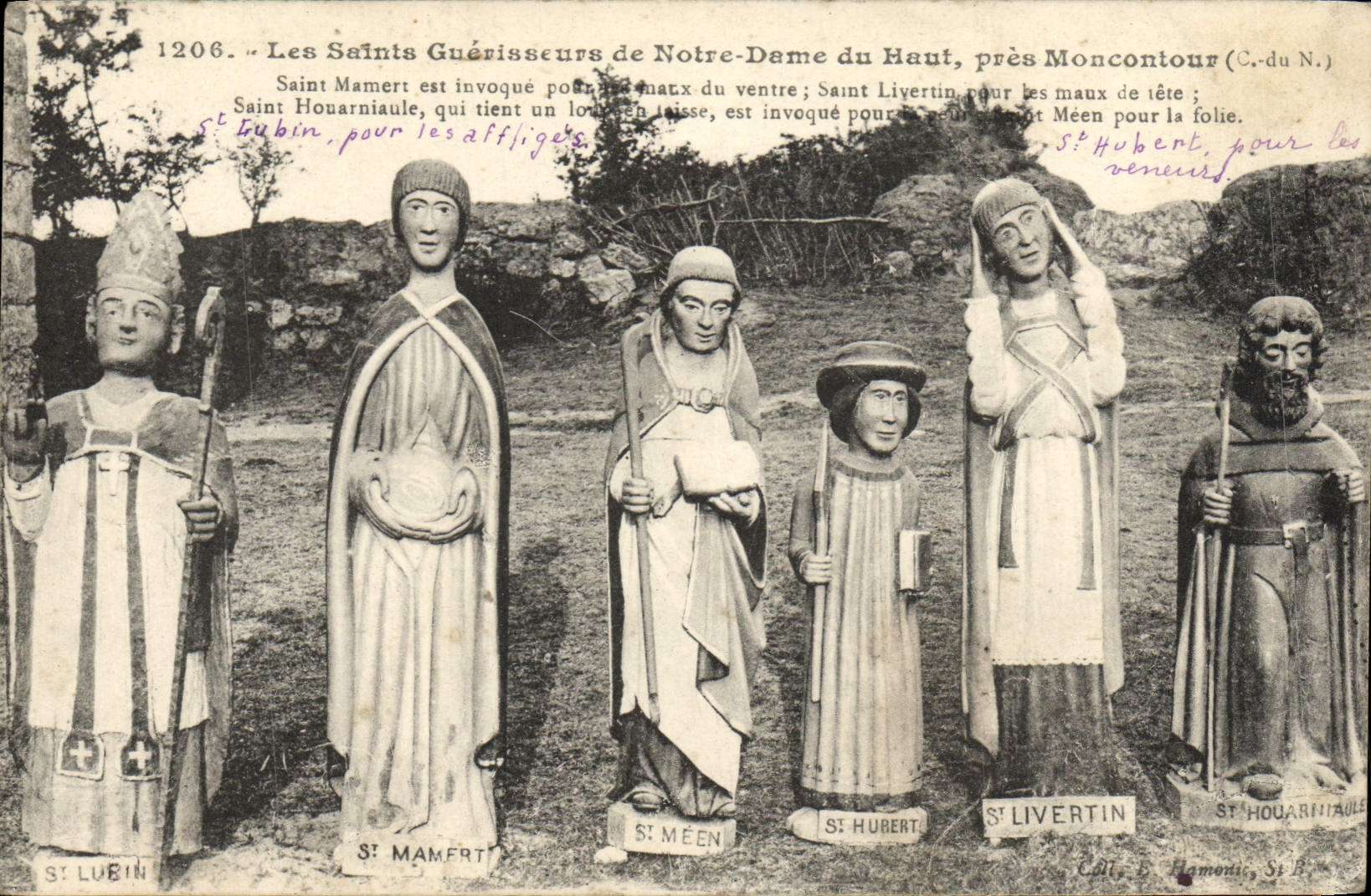 CPA Les saint guerisseurs de Notre Dame du Haut pres Montcontour 