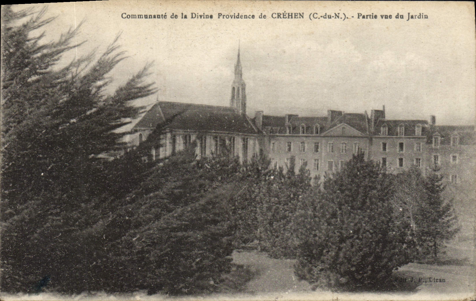 CPA Communaute de la divine Providence de Crehen Partie vue du jardin 