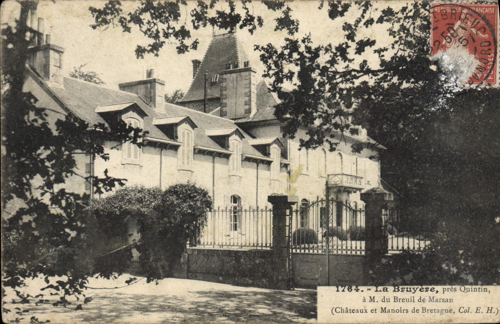 CPA La Bruyere Pres Quintin a M du Breuil de Mersan 