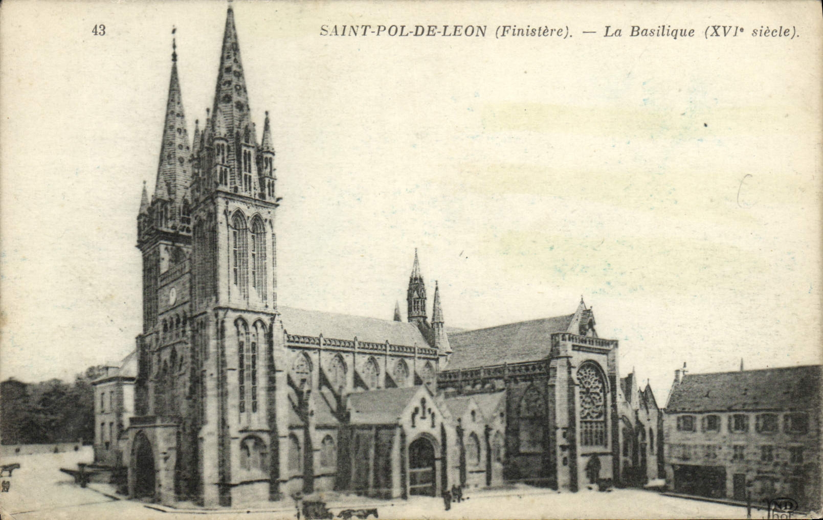 CPA Saint Pol De Leon La Basilique