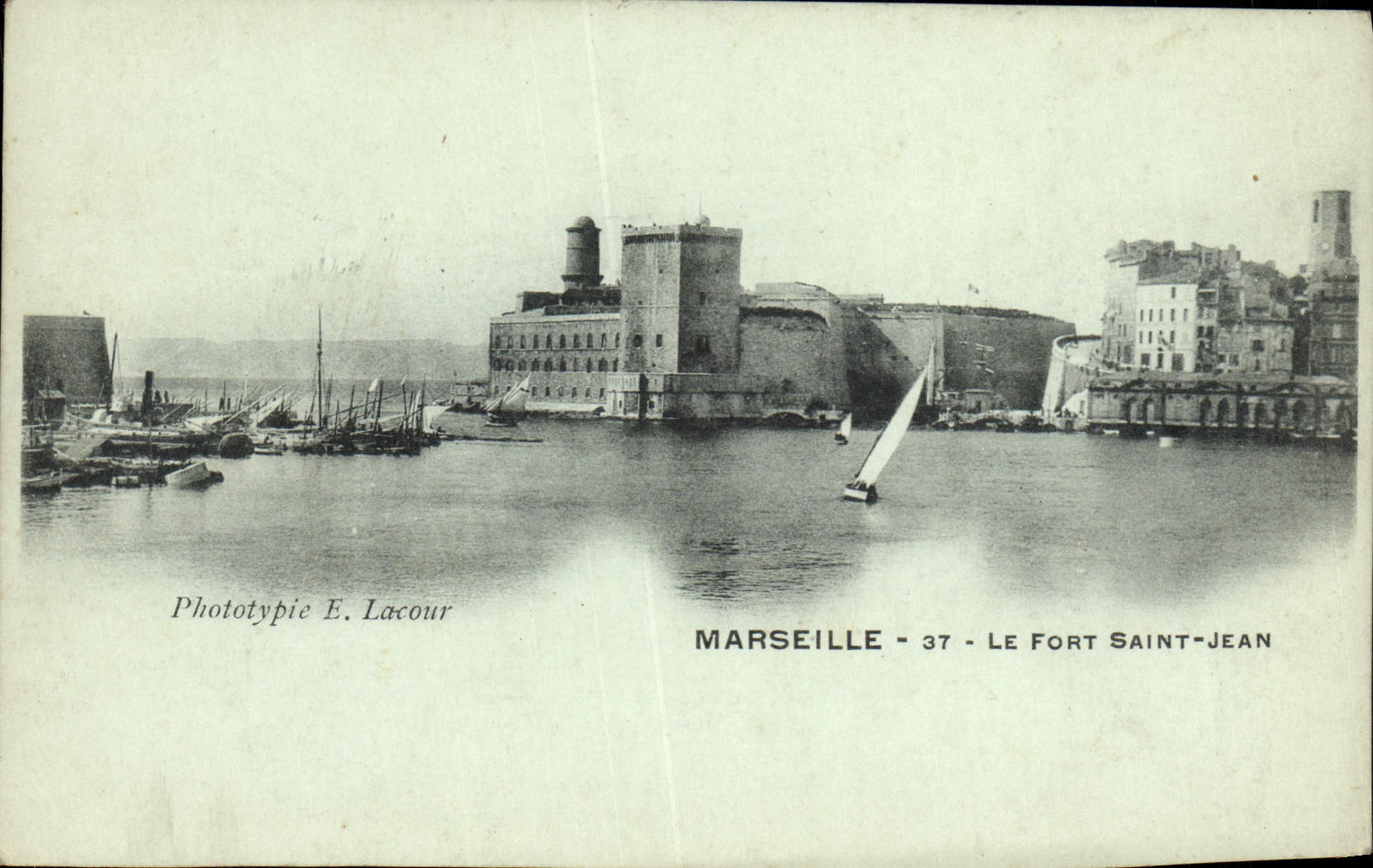 CPA Marseilles Le Fort Saint Jean