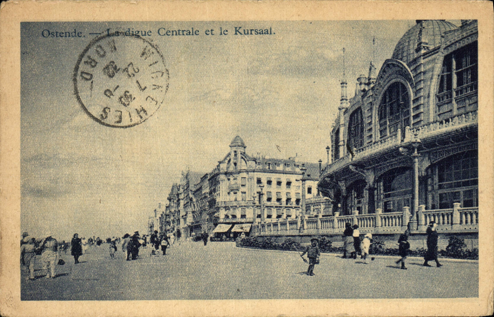 CPA Ostende La digue Centrale et le Kursaal