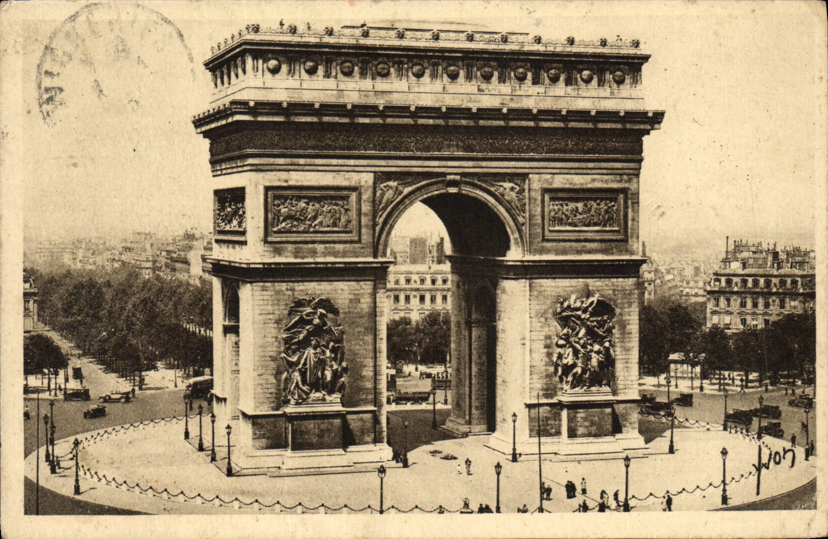 CPA Paris En Flanant Arc de Triomphe