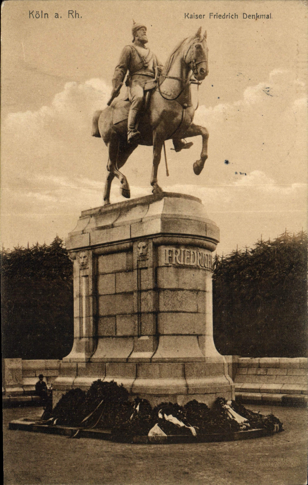Derecho Kaise Fredrich Denkmal de Koln de la POSTAL de la VENDIMIA