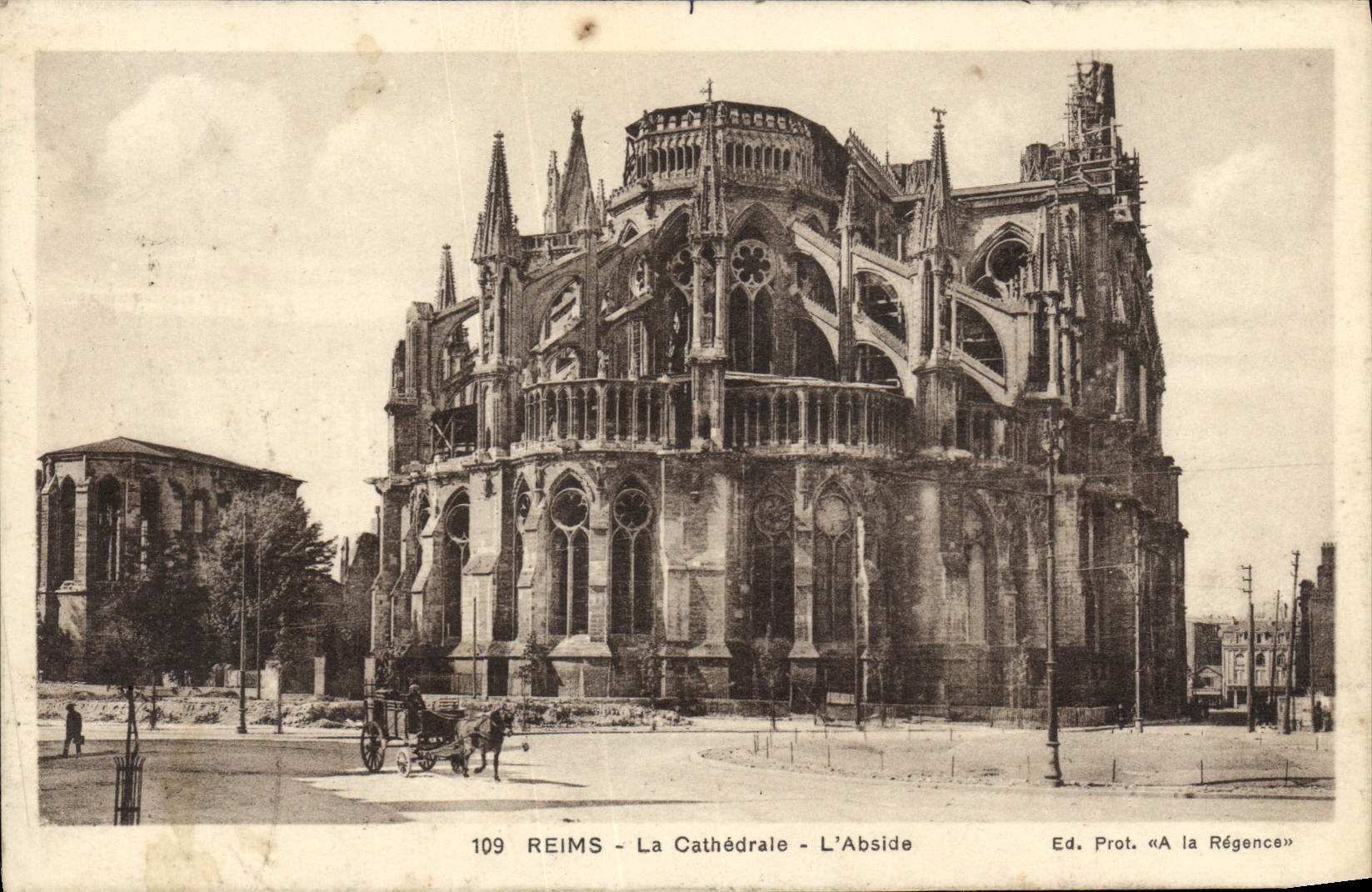 CPA Reims La Cathedrale L'Abside