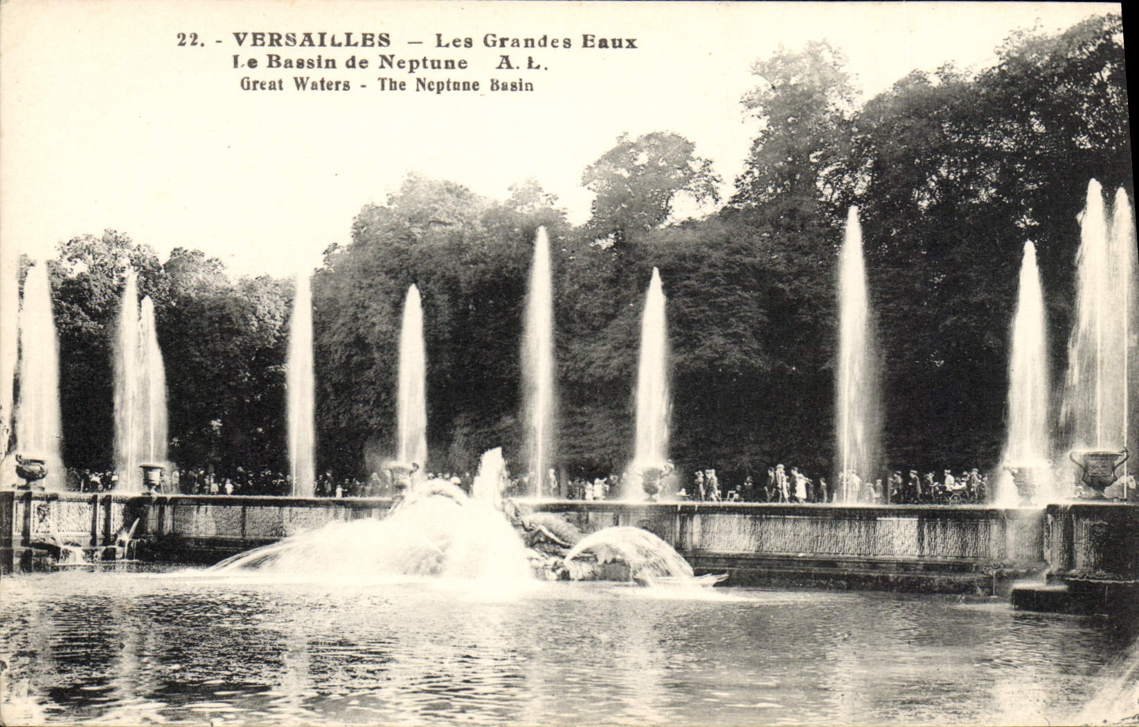 CPA Verasailles Les Grands Eaux Le Bassin de Neptune