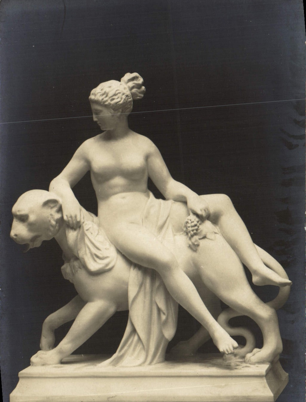 CPA Bacchante 