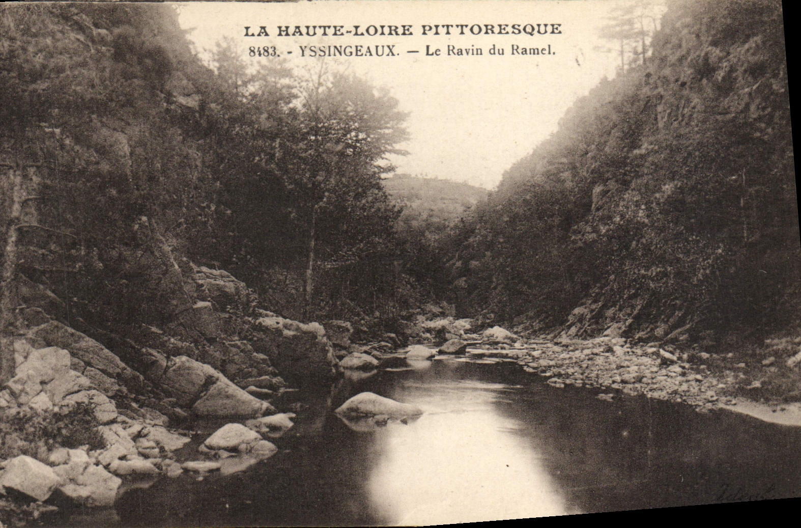 VINTAGE POSTCARD Yssingeaux the ravine of Ramel