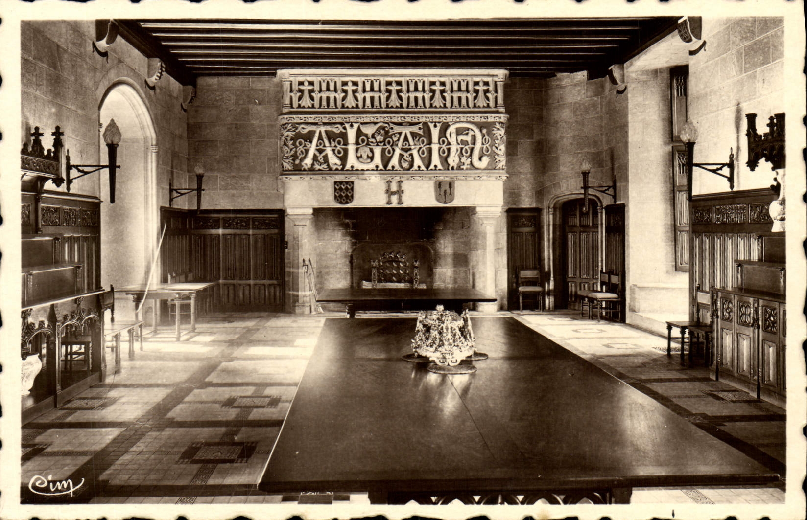 POSTAL MODERNA castillo de Josselin del comedor la chimenea