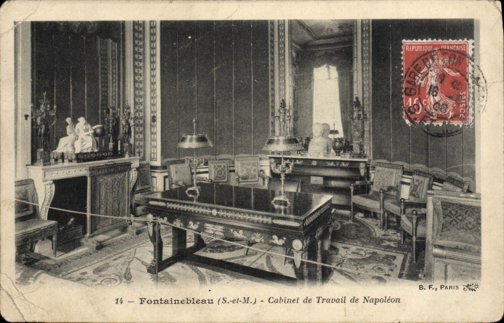 VINTAGE POSTCARD Fontainbleau Cabinet Of the Work Of Napoleon 1st