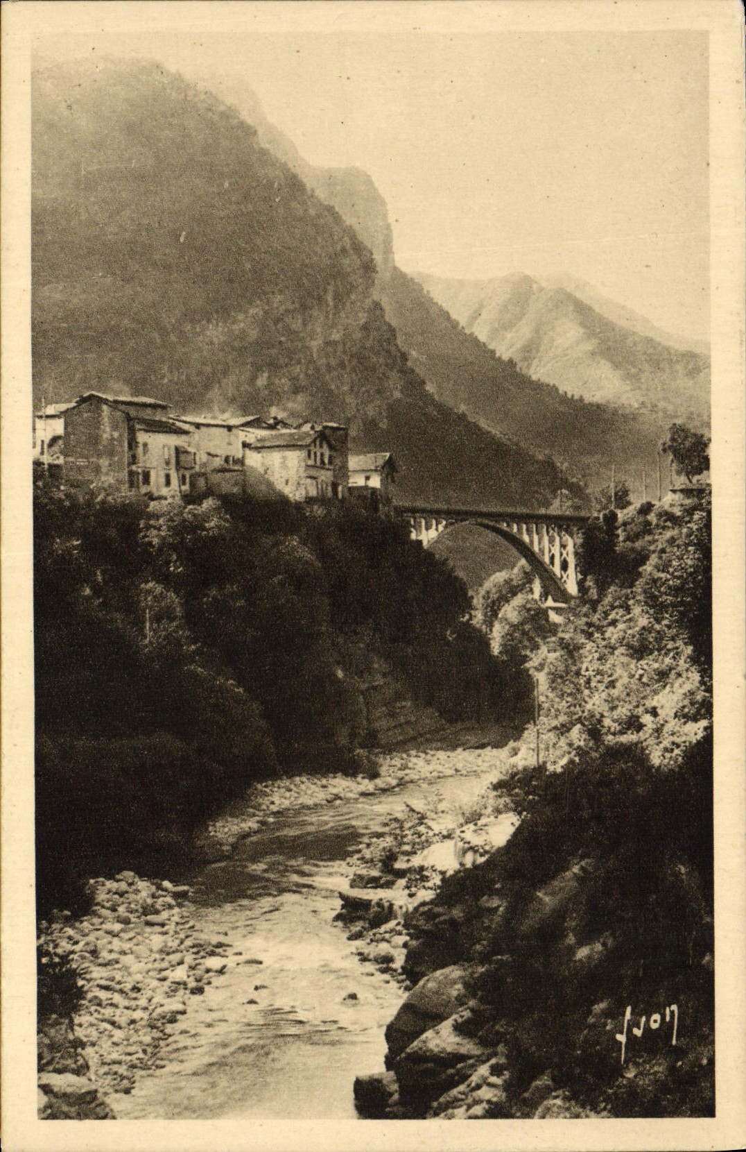 La POSTAL Vesubie de la VENDIMIA tiene St Jean el río