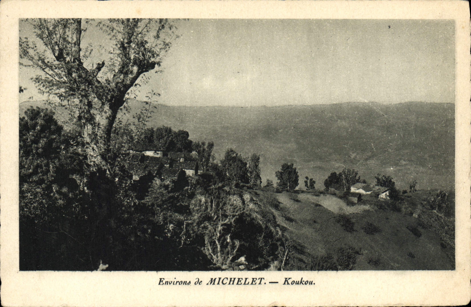 POSTAL Surroundings De Michelet Koukou de la VENDIMIA
