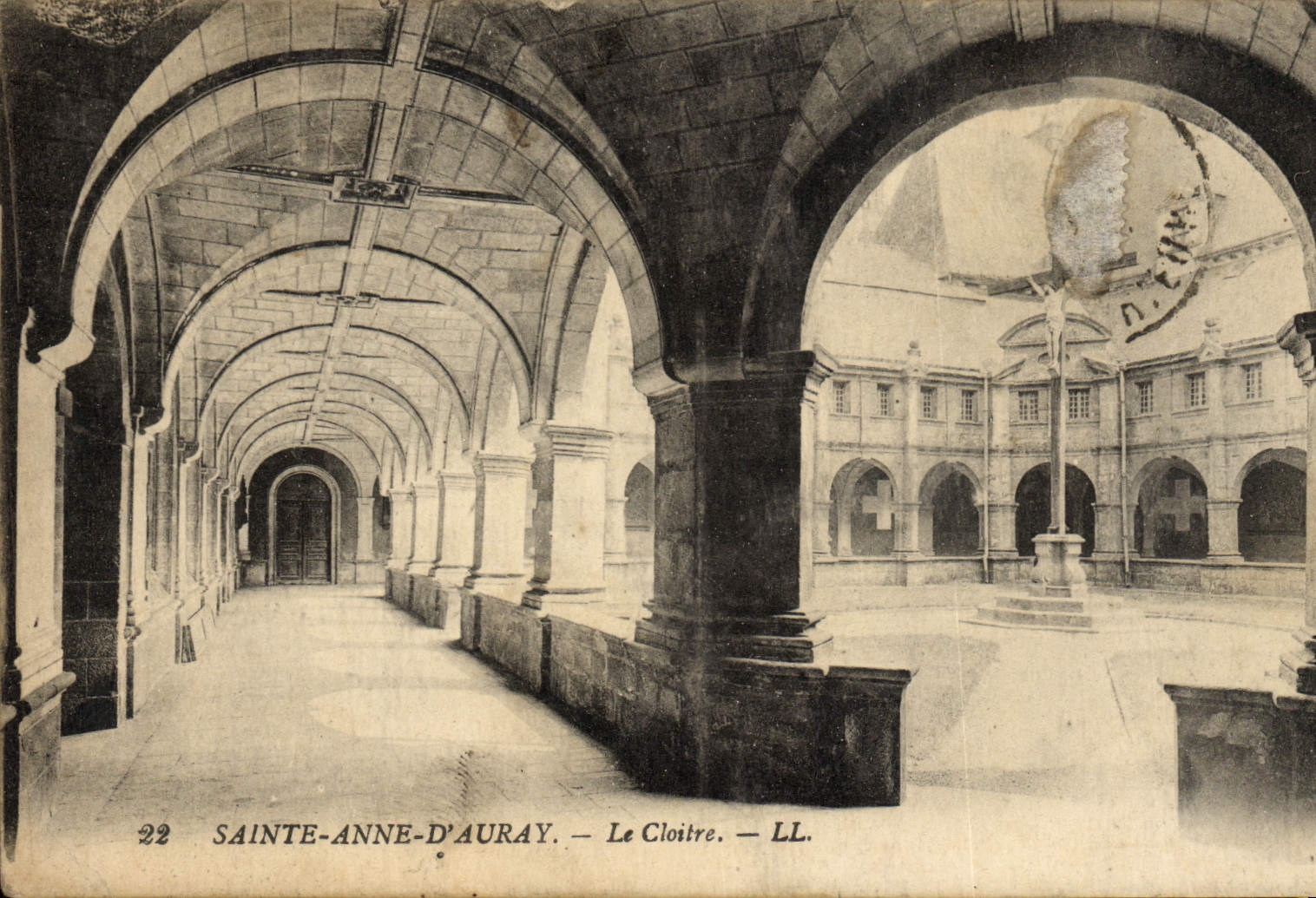 VINTAGE POSTCARD Holy Anne D' Auray the Cloister
