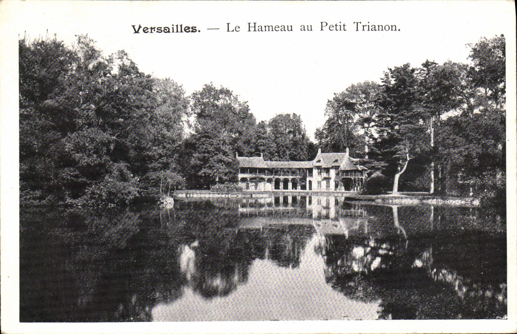 CPA Versailles Le Hameau au Petit Trianon