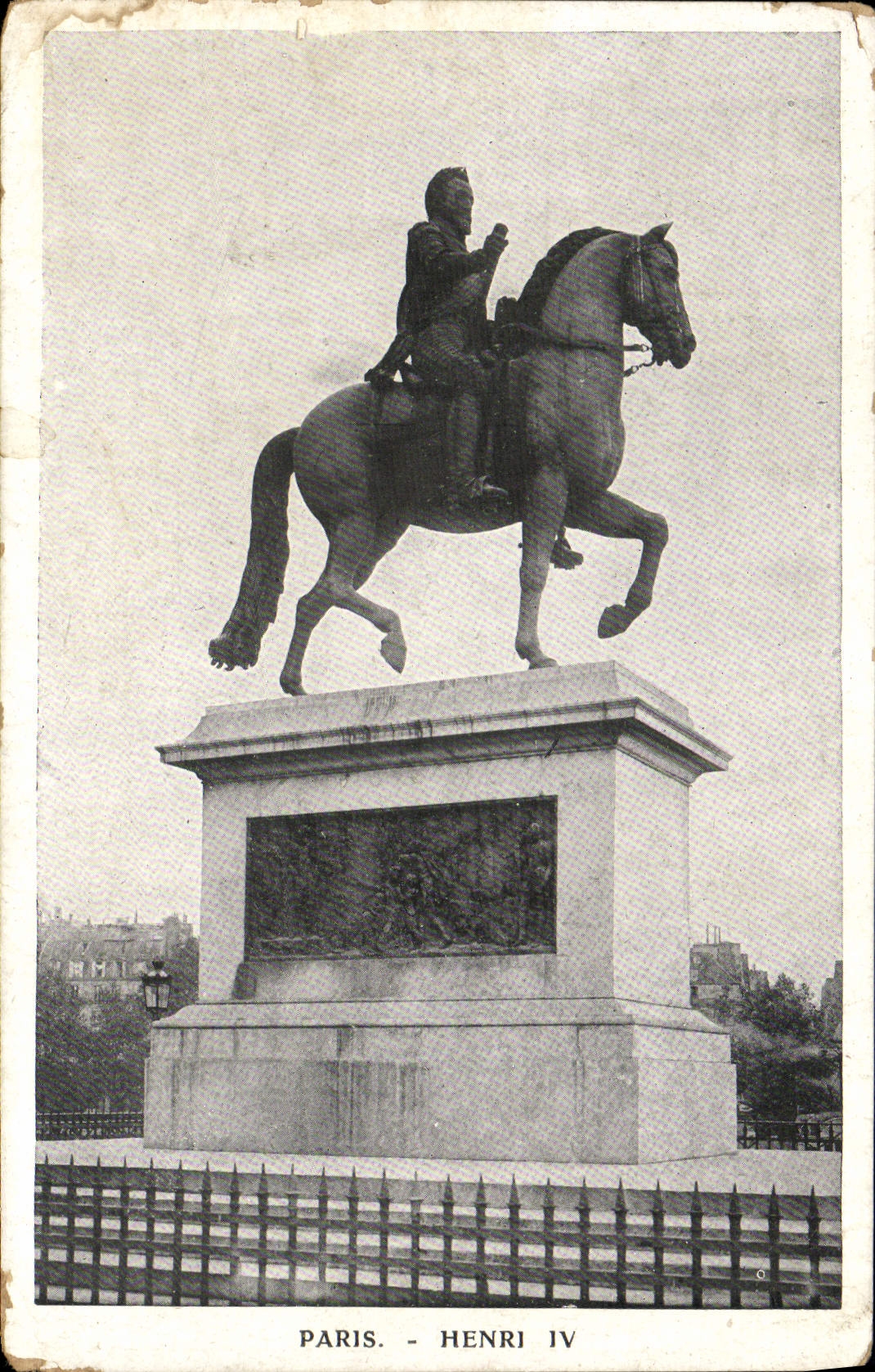 CPA Paris Henri IV